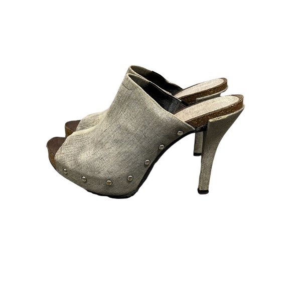 Donald J Pliner Metallic Studded Peep Toe Heeled Mules Size 6.5M - Picture 1 of 8